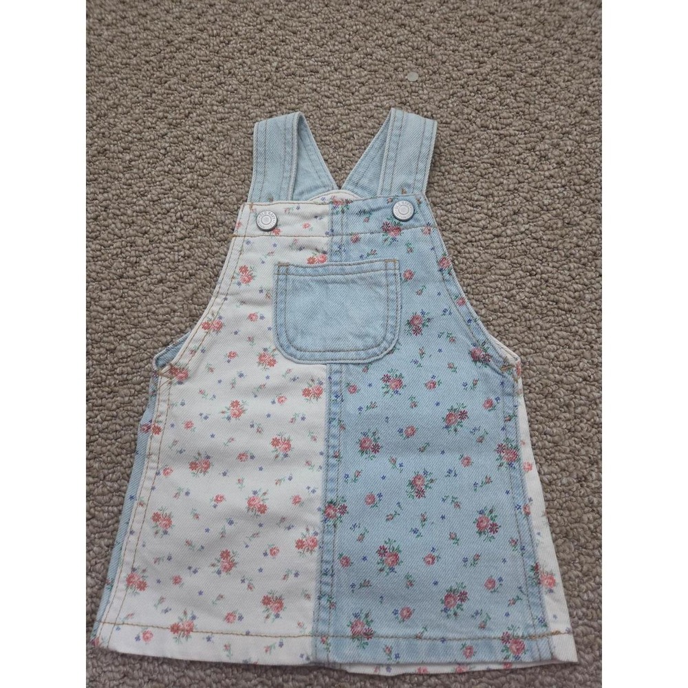 Old navy baby girl overalls 0-3 mos